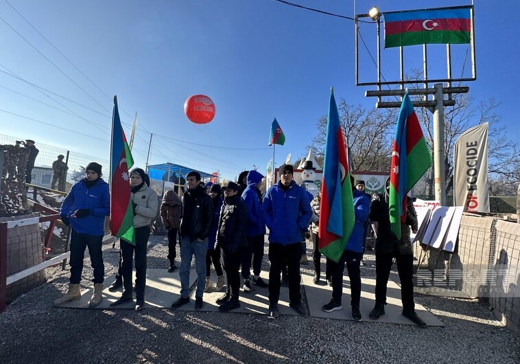 Акция протеста на дороге Ханкенди-Лачин продолжается 44 дня