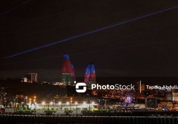 Апогей TEKNOFEST Azərbaycan: лазерное шоу, раскрасившее бакинскую ночь (Фото)