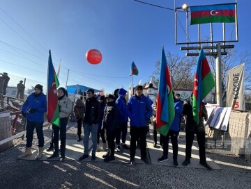 Акция протеста на дороге Ханкенди-Лачин продолжается 44 дня